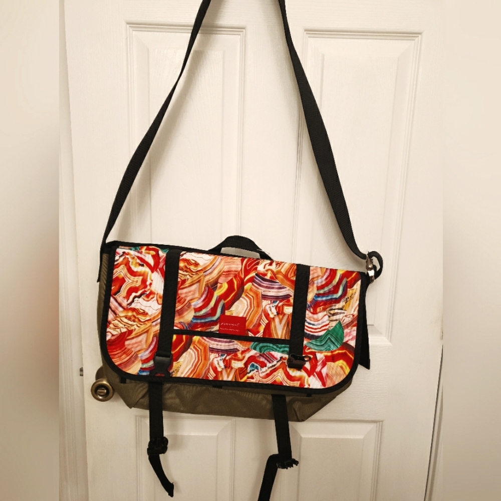 Free People Movement x (‎ Manhattan Portage) NWOT